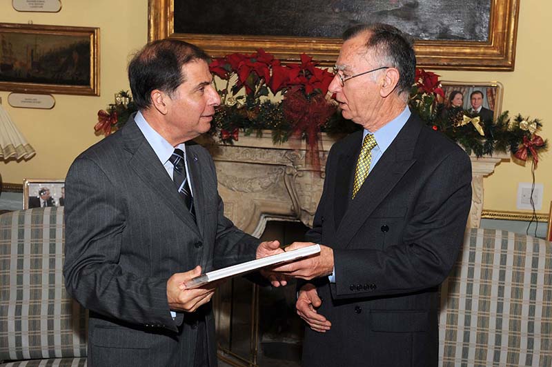 President George Abela is presented with a book by Mr Joseph Casha entitled `Joseph Casha - Fantasy and Reality`.
Office of the President
DOI Photographer Only
Venue
San Anton Palace.